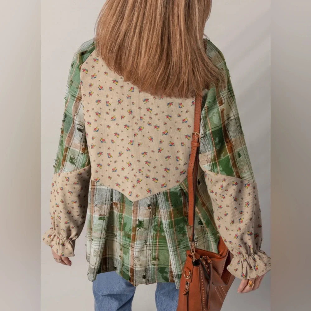 ✨Boho Patchwork Babydoll Top Floral Plaid Mixed Print Button Front - Picture 2 of 6
